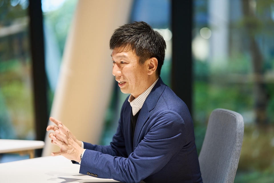 アドバンストソリューションズビジネスグループ フード・ヘルスケア事業部 ヘルスケアビジネスグループ長 鳥居 久義